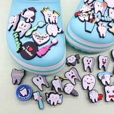 40pcs Cute Tooth Shoe Charms